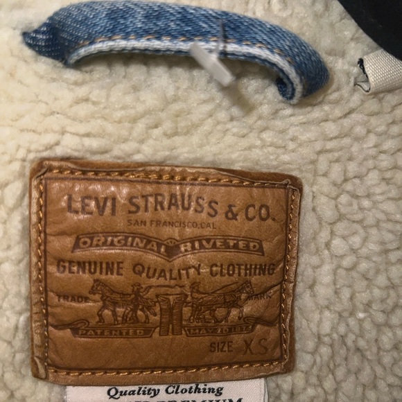 LEVI’S PREMIUM Sherpa Denim Jean Jacket Sz XS *spots - Picture 11 of 13